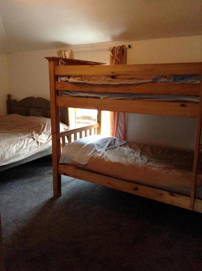 Pantyrathro International Hostel Carmarthen Luaran gambar