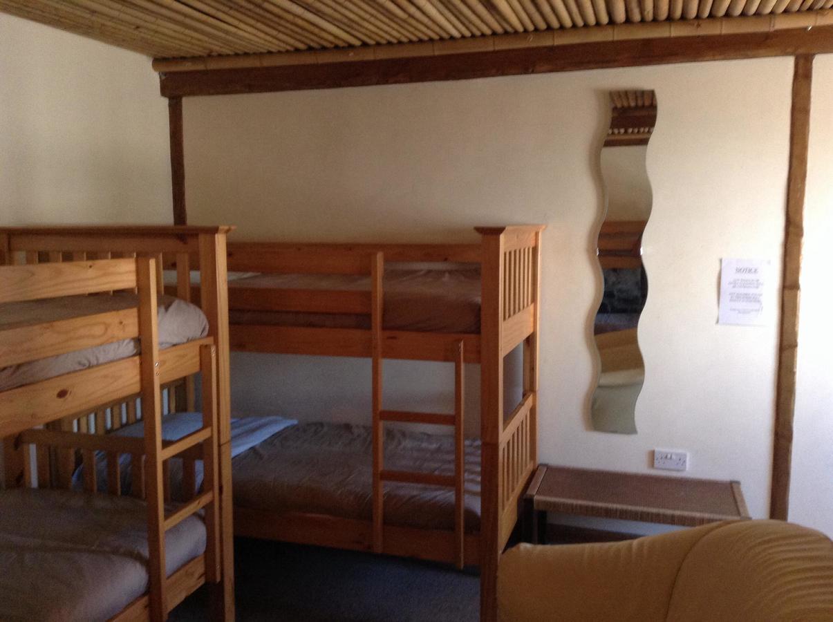 Pantyrathro International Hostel Carmarthen Luaran gambar
