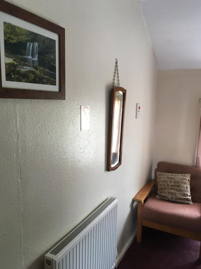 Pantyrathro International Hostel Carmarthen Luaran gambar