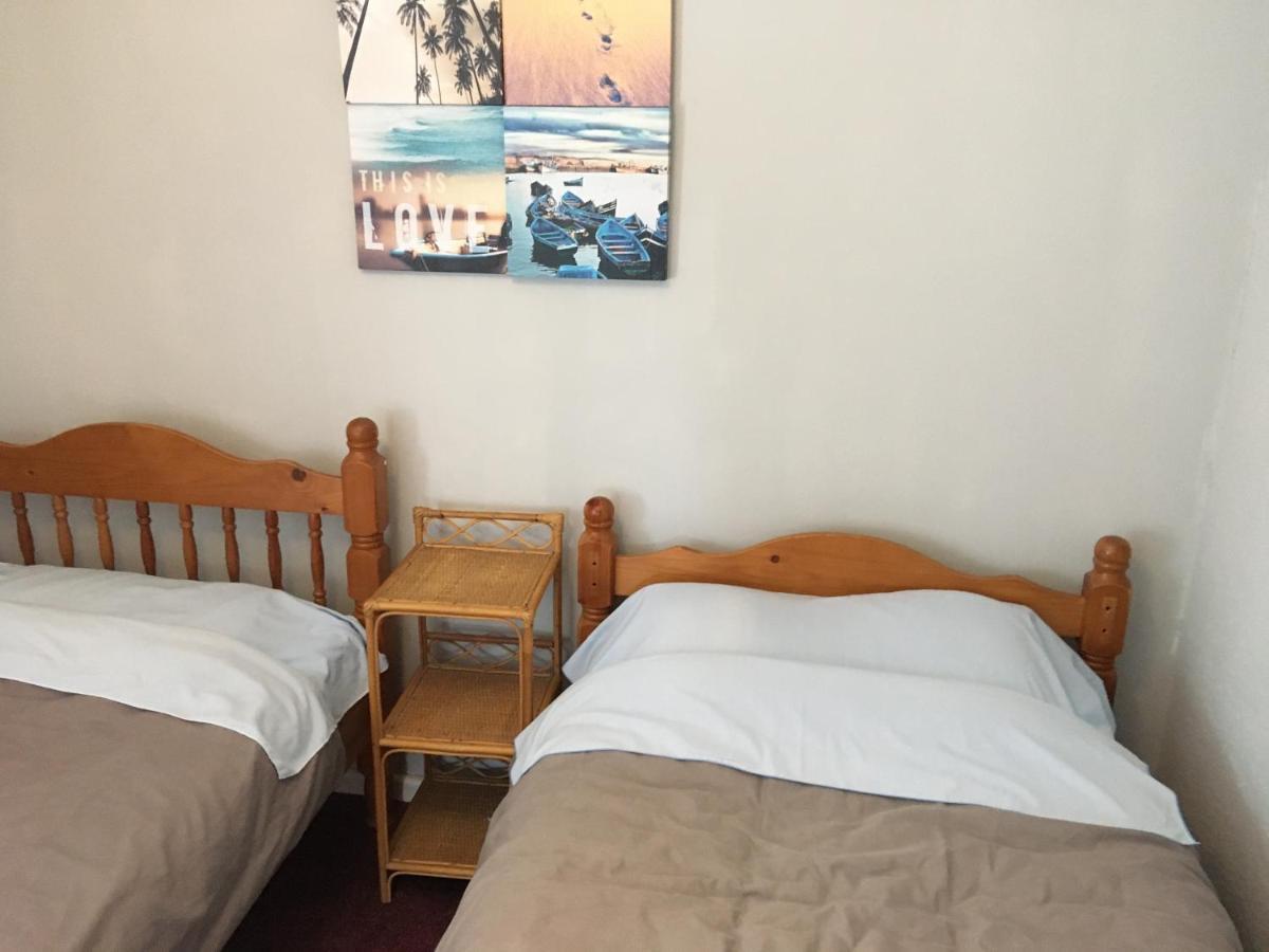 Pantyrathro International Hostel Carmarthen Luaran gambar