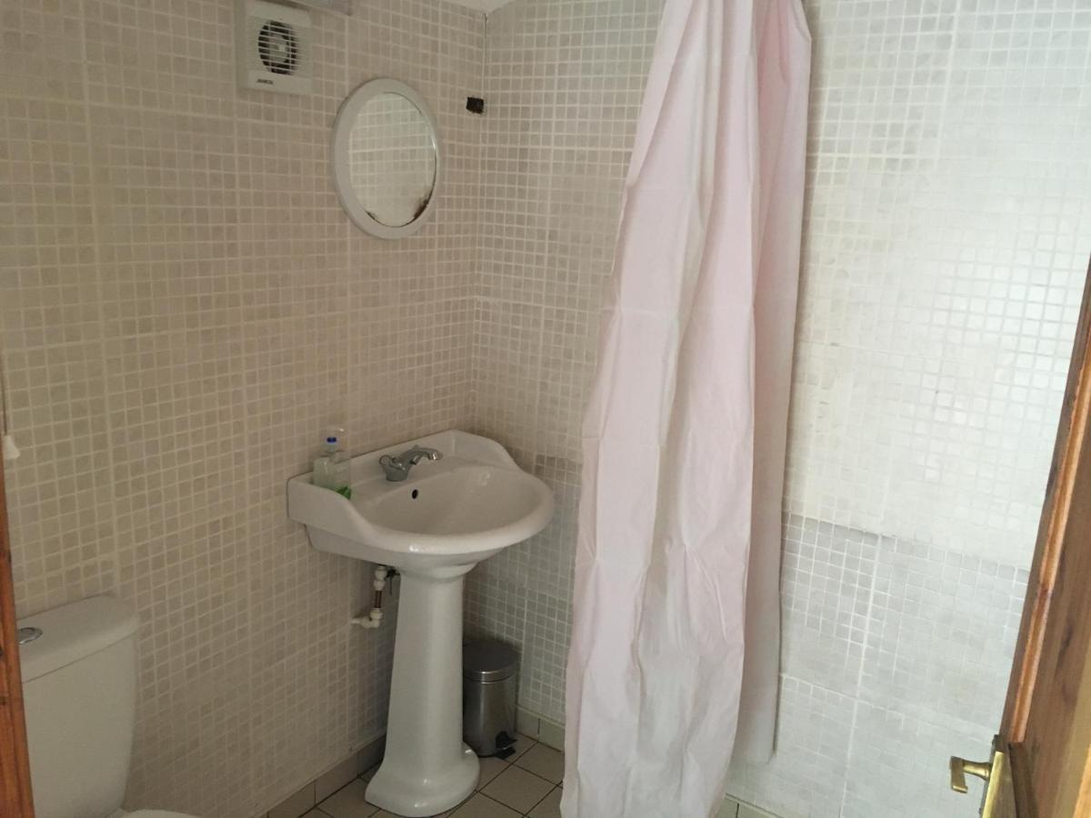 Pantyrathro International Hostel Carmarthen Luaran gambar