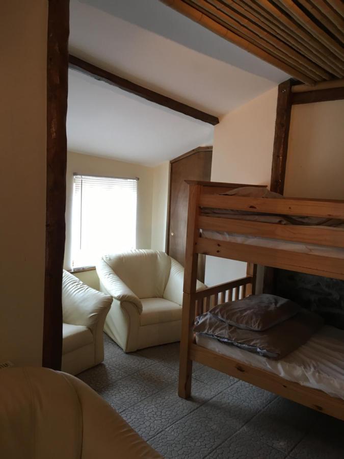 Pantyrathro International Hostel Carmarthen Luaran gambar