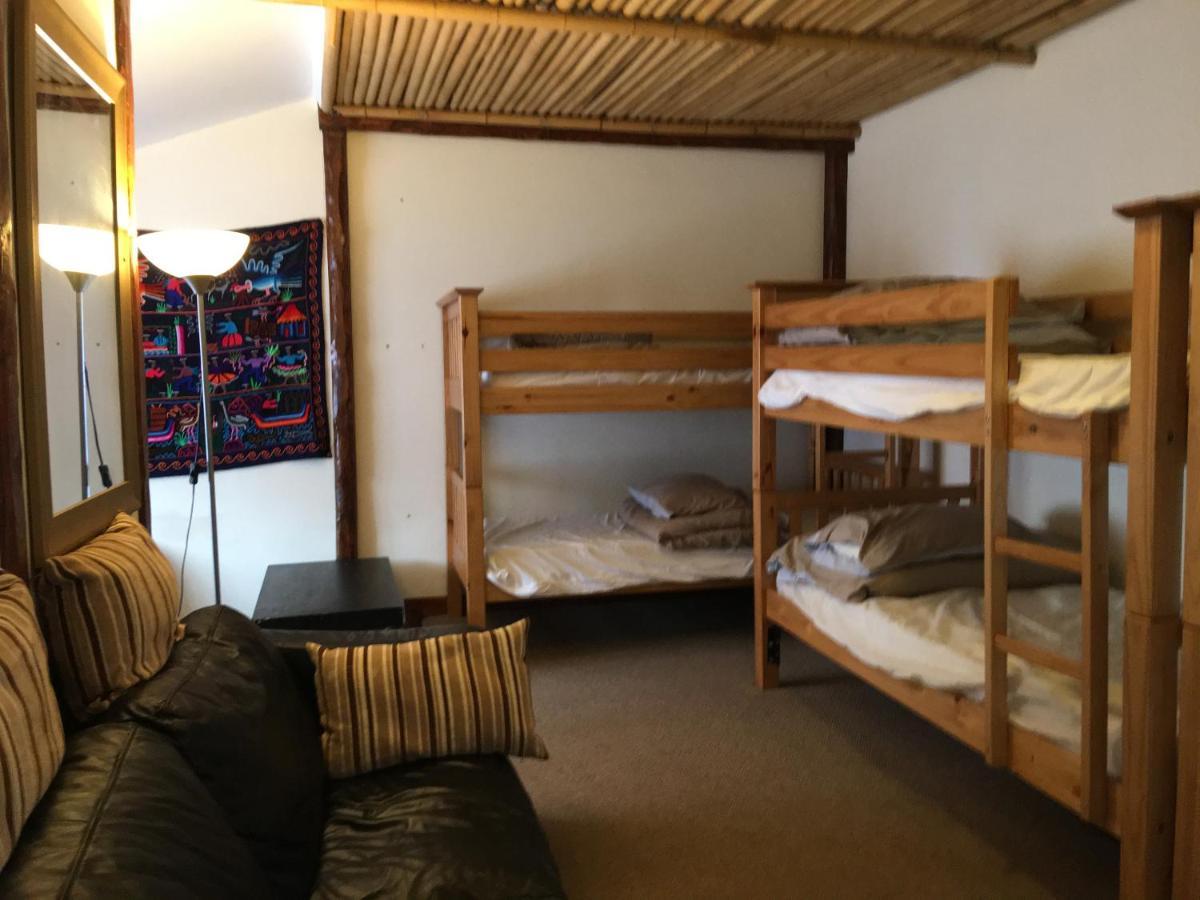 Pantyrathro International Hostel Carmarthen Luaran gambar